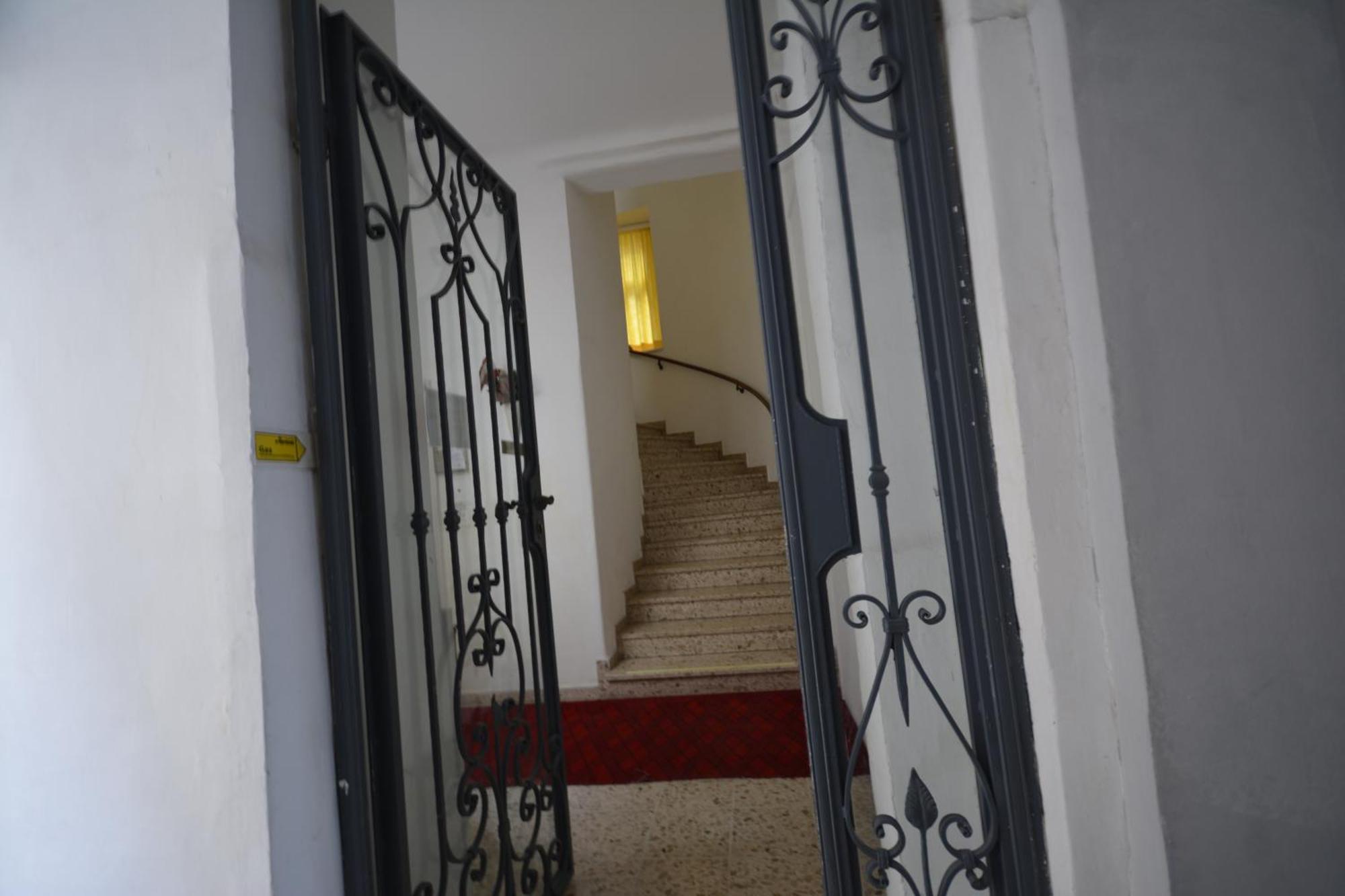 Vienna Holiday Apartments Bagian luar foto
